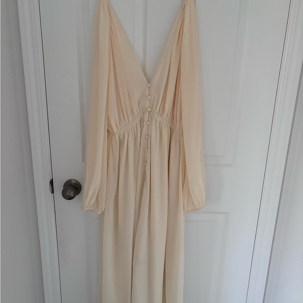 H&M Cream V-Neck Beach-Like Flowy Modest Dress